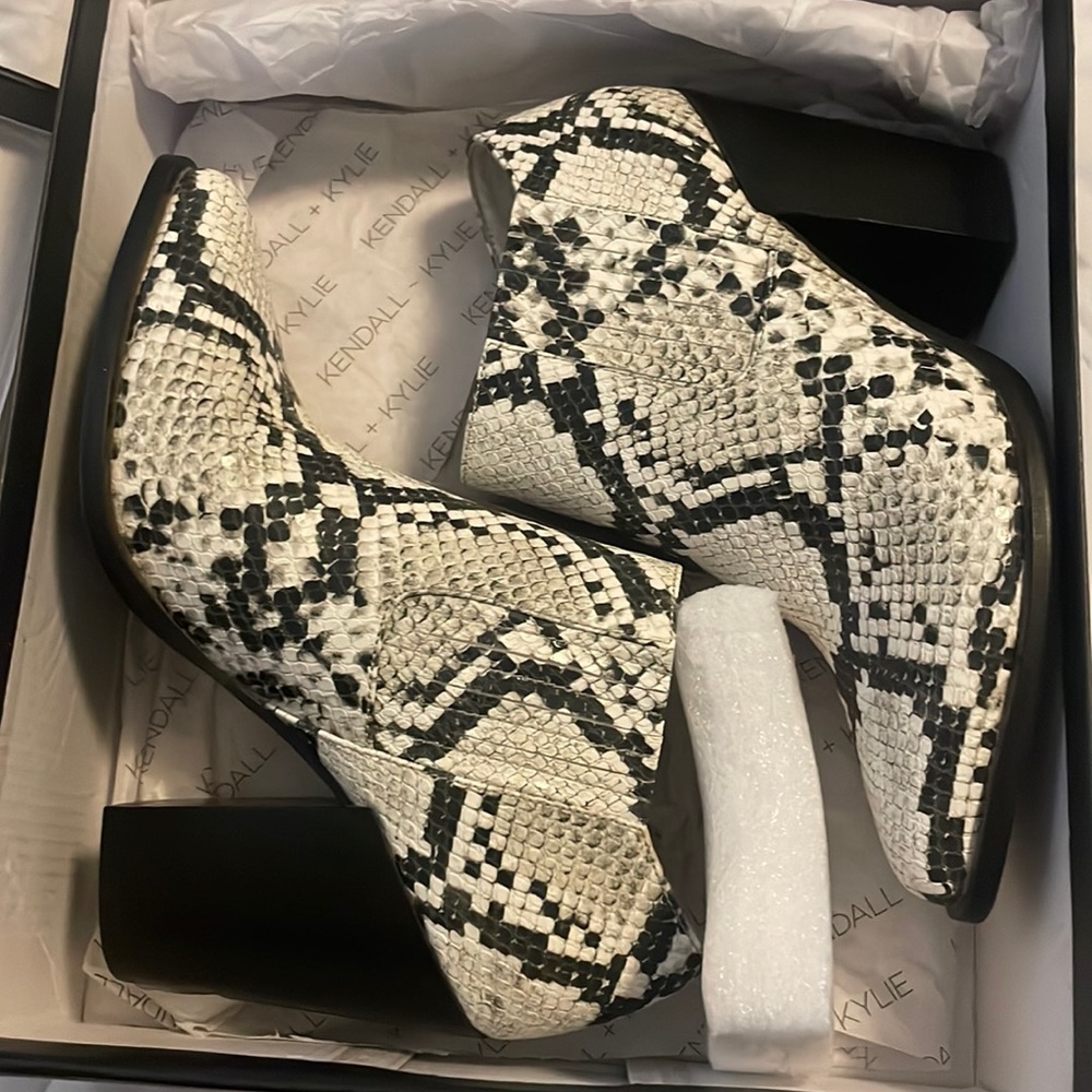 Kendell + Kylie boots